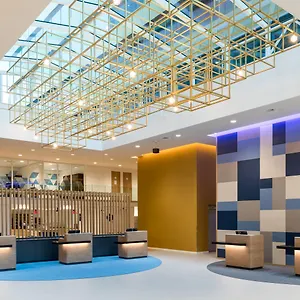 https://holiday-inn-express-amsterdam-motorkade.amsterdamhotelsnl.com